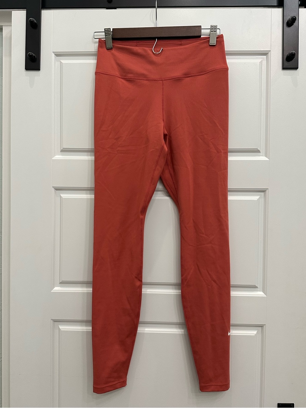 Nike womens Coral-Red High-Waist Leggings